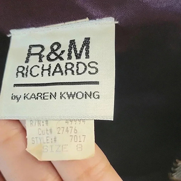 Vintage Embossed Blazer with Built-in Top - Picture 4 of 7